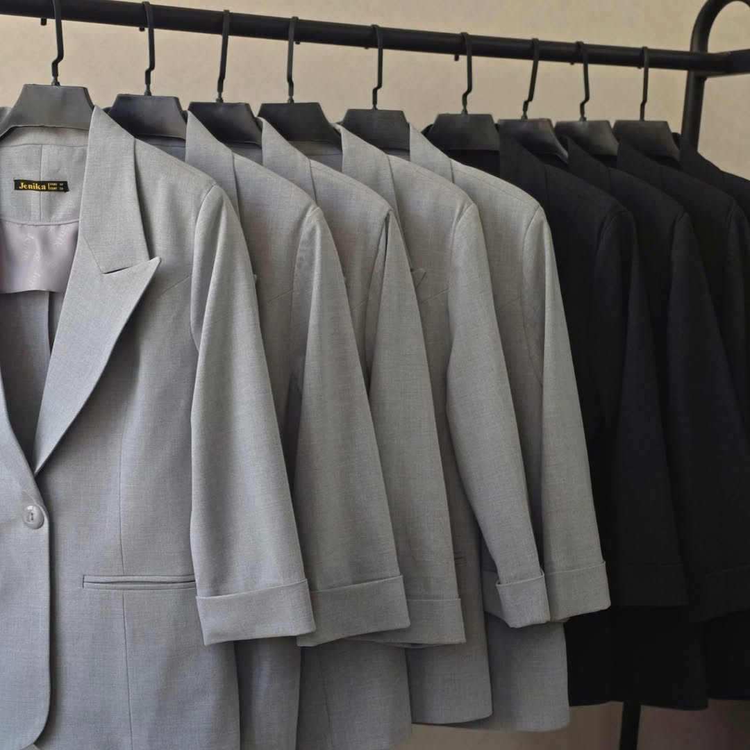 کت تک دکمه جنیکا