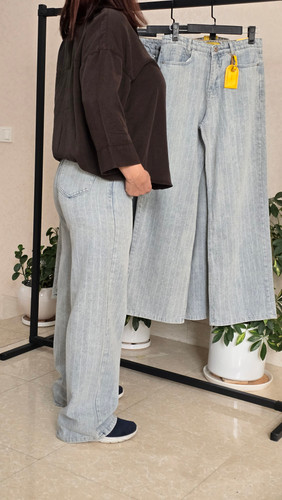 شلوار جین نیم بگ آبی یخی دیپلمات جنیکا