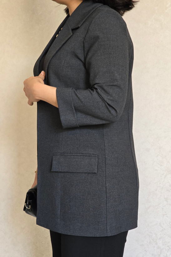 کت زنانه جنیکا مدل کلاسیک پارچه بزیاق ترک